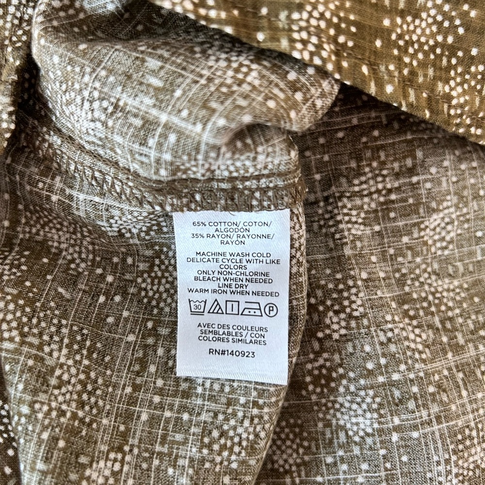 NWT LOFT Olive Green Ruffle Front Blouse Size L - Picture 7 of 7